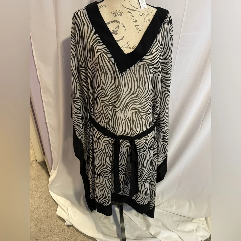 Chicos caftan swim cover up NWT
